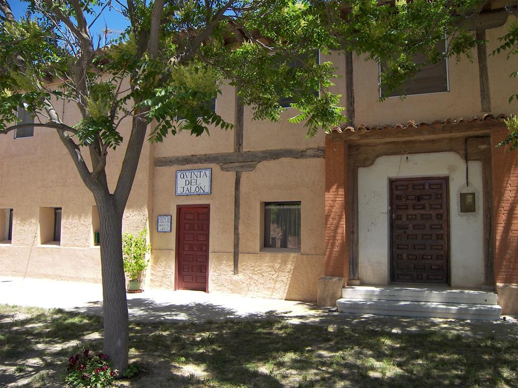 Albergue Quinta Del Jalon Granja de San Pedro Exterior photo